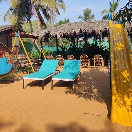 Beach Cottages - Pousada Donaciana Baga Exterior photo