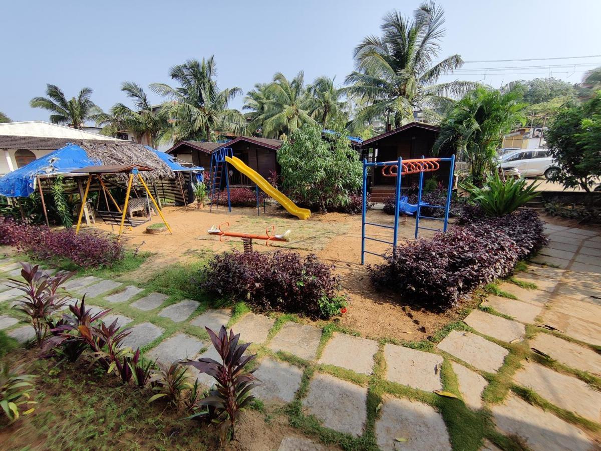 Beach Cottages - Pousada Donaciana Baga Exterior photo